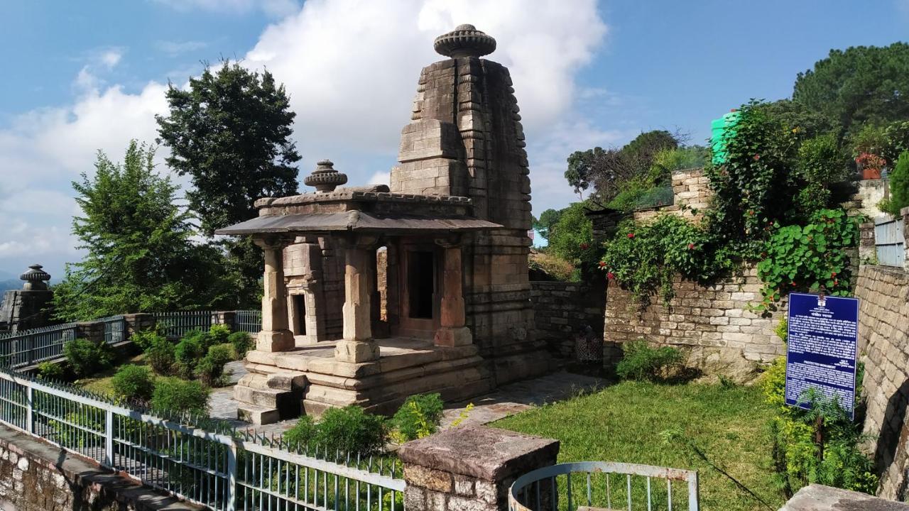 Dwarahat Village Farmstay- Babaji'S Cave Eksteriør bilde