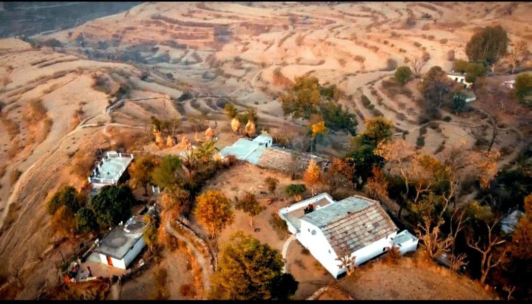 Dwarahat Village Farmstay- Babaji'S Cave Eksteriør bilde