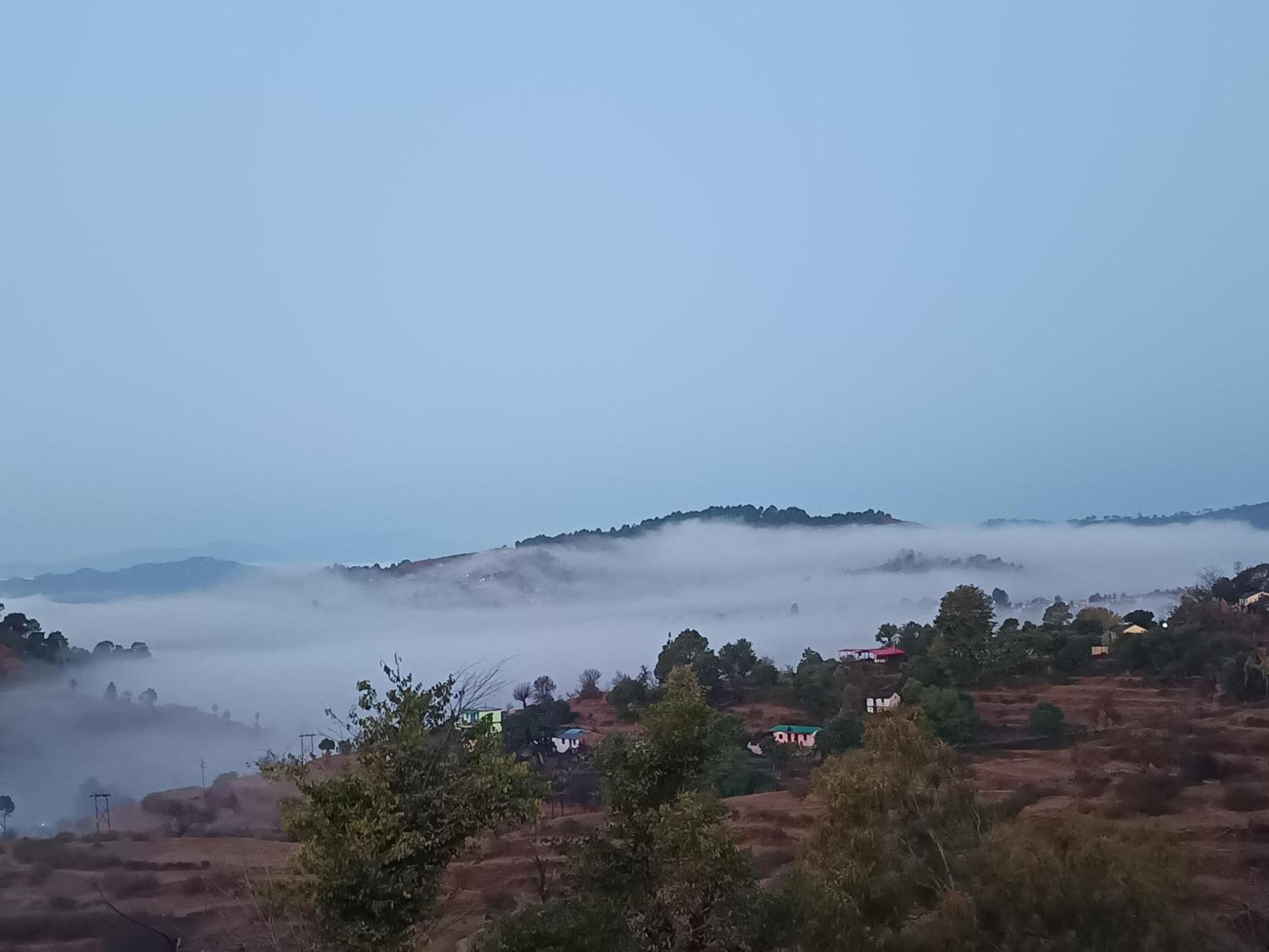 Dwarahat Village Farmstay- Babaji'S Cave Eksteriør bilde